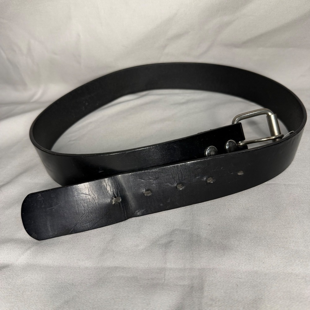 Vintage Hot Topic Mens Black Leather Belt 34 Silver Roller Buckle Punk Emo Goth - Picture 3 of 6